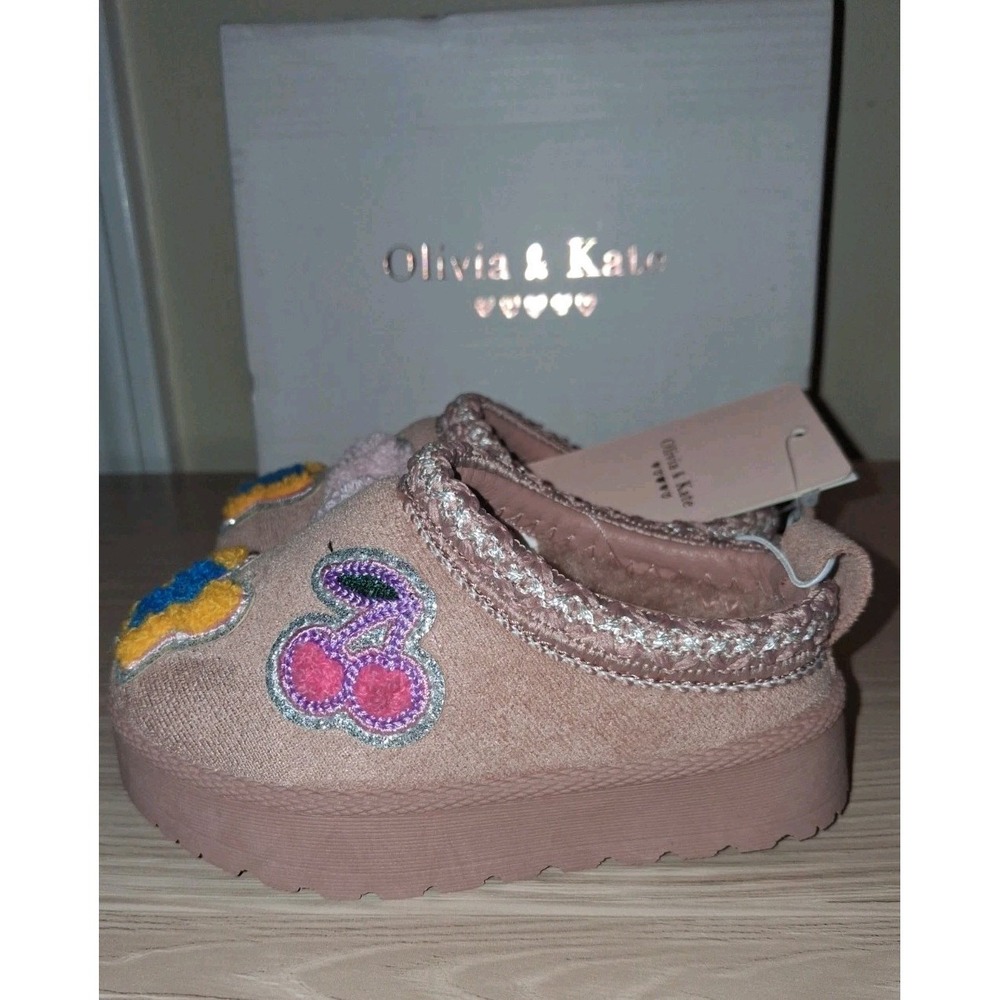 Olivia & Kate Toddler Girls Flat Heel Clogs Size 5 NEW